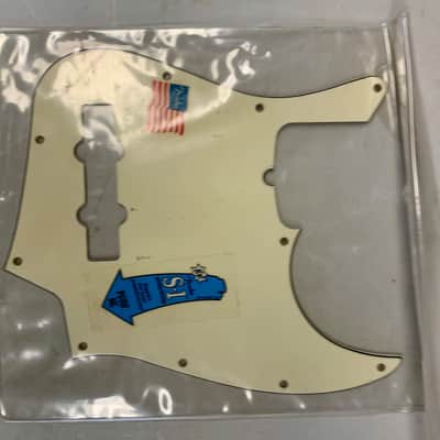 Fender Pickguard 2003-2008 - Parchment image 4