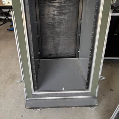 JBL Rack Cases image 4
