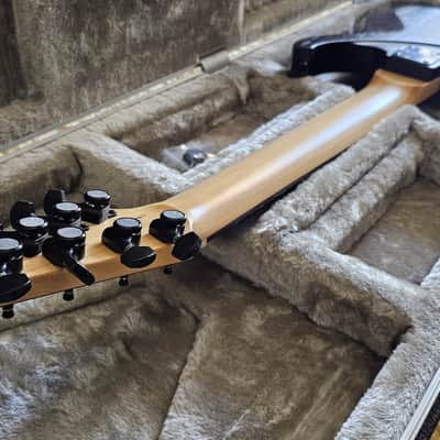 Tagima True Range 7-string Multiscale Black w/ Hard Case image 10