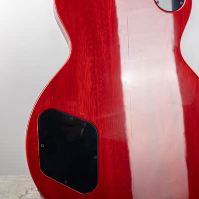 Gibson Les Paul Classic, Translucent Cherry | Demo image 7
