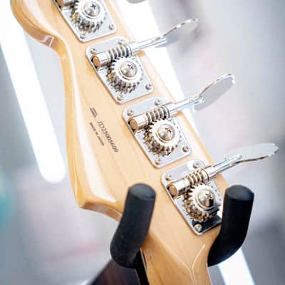 Fender Japan 2025 Collection Traditional 60 Jazz Bass Rw Stardust Pink image 7