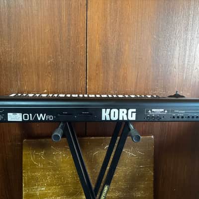Korg 01/W FD 61key Music Workstation SMF New battery & LCD Backlight w/ case image 9