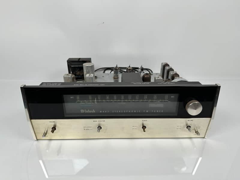 McIntosh MR67 Vacuum Tube Stereo Tuner