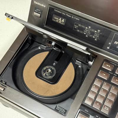 Technics SL-P1200 Hi-Fi Professional Broadcast CD Compact Disc Player image 9