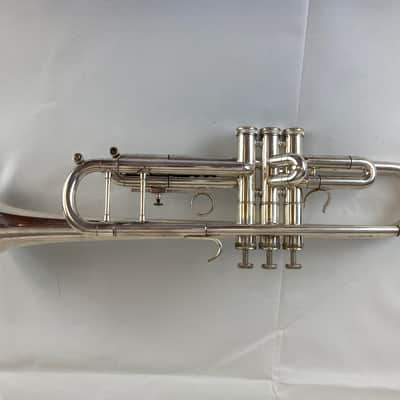 Getzen 700 Eterna Bb Trumpet – Silver Plated – Intermediate Model – w/ Case – Excellent Condition SM#1359 image 2