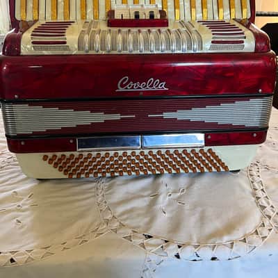 Covella 120 Bass - Red and Gold image 1