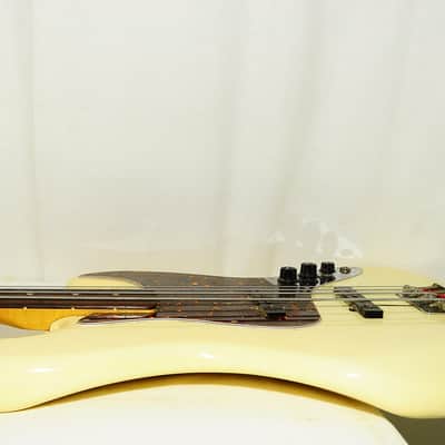Fender Jazz Bass Trademark Offset Contour Body Electric Bass Ref