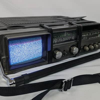 Vintage JVC CX-500US Portable TV AM/FM Cassette Player/Recorder Combo - Tested & Working image 20