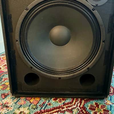 Fender Rumble 200 V3 200-Watt 1x15" Bass Combo 2015 - Present image 6