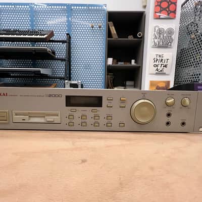 Akai S2000 imagen 2