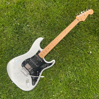 Fender Player Stratocaster - HSS - Billy Corgan Z-One - 2020 - Silver - Maple Fretboard - MIM image 16