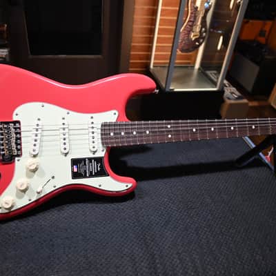 Fender American Professional Classic Stratocaster - Faded Dakota Red #1302 image 2