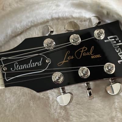 2020 Gibson Les Paul Standard '60s and Case image 3