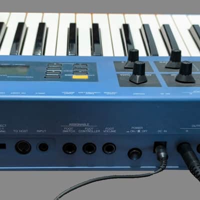 Yamaha CS1x Control Synthesizer image 3