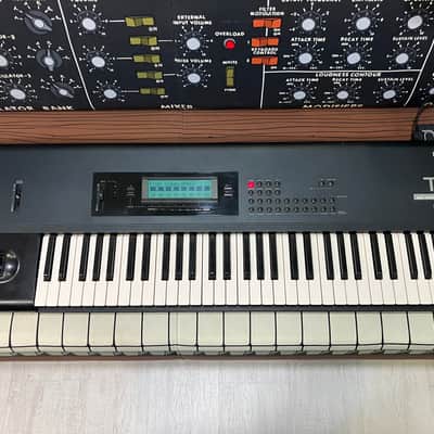 Korg T3 Music Workstation image 1