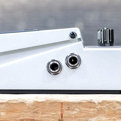 Boss NS-1X Noise Suppressor BOSS MDP Technology Noise Suppressor Effect Pedal image 5