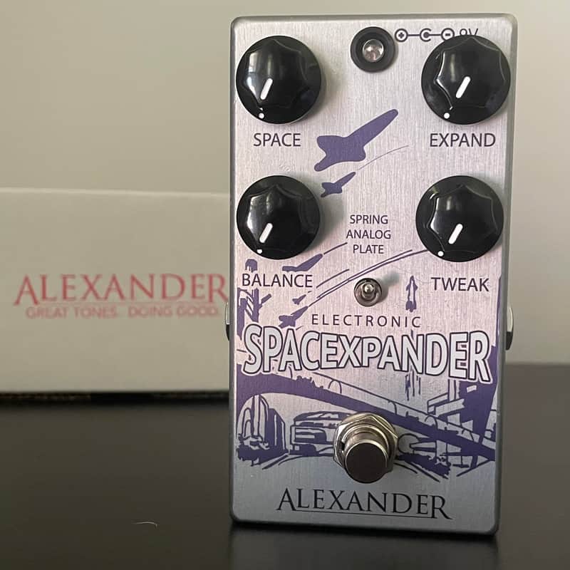 2010s Alexander Pedals SpaceXpander Reverb White/Blue Graphic