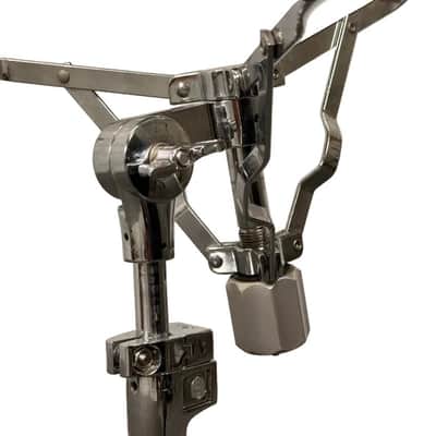 Used DW 6000 Lightwight Snare Drum Stand - Very Good image 2