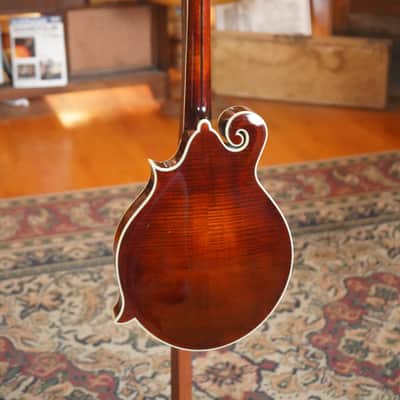 Bourgeois M5-F-BT Aged-Tone Finish Black Top F-Style Mandolin #6112 image 6