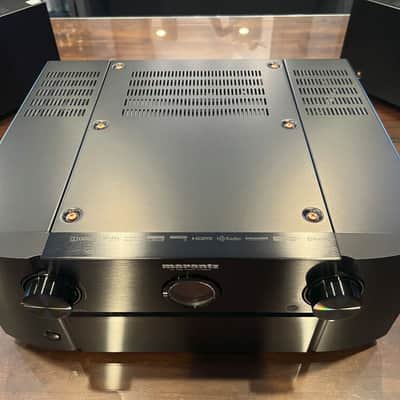 Marantz AV8802A image 3