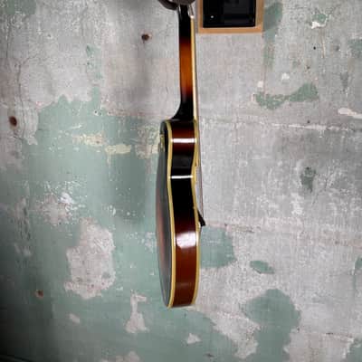 The Loar LM-600-VS Professional F-style Mandolin w/OHSC - Vintage Sunburst #0598 image 15