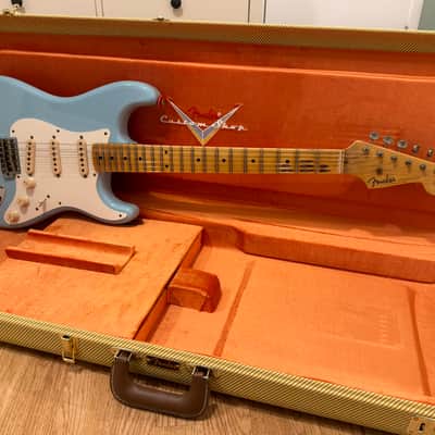 Fender 