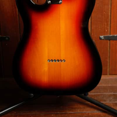 Fender Made in Japan Traditional '60s Telecaster 3-Colour Sunburst Electric Guitar image 10
