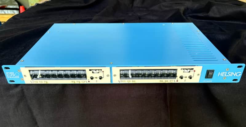 Sphere 920 Graphic Equalizer Racked Pair image 1