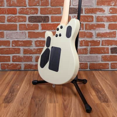 EVH Wolfgang USA Edward Van Halen Signature Ivory 2023 w/OHSC image 8