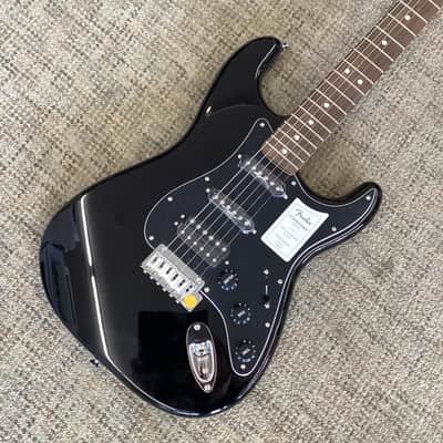 Fender Standard Stratocaster HSS 2025 in Black image 1