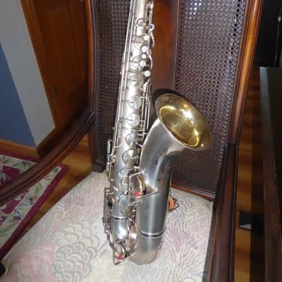 King TENOR SAXOPHONE 1924 - SILVER SATIN image 12