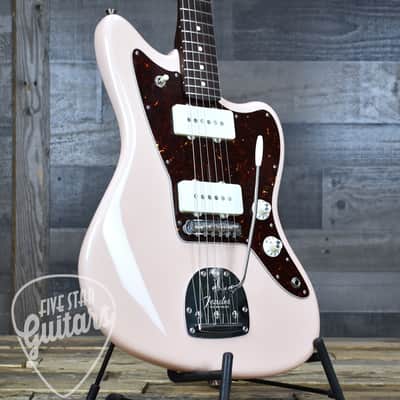 Pre-Owned Fender Limited Edition American Professional Jazzmaster Rosewood - Shell Pink with Hard Shell Case image 11