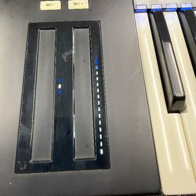 Native Instruments Komplete Kontrol S61 2010s - Black image 5