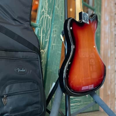 2026 Fender Player II Jazzmaster Electric HH in 3 Tone Sunburst w/ Deluxe Bag image 17
