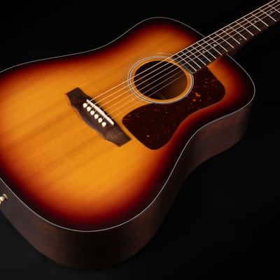 2021 Guild USA D-40 Traditional - Antique Burst Nitro | USA All Solid Dreadnought Acoustic Guitar Adirondack Red Spruce Bracing African Mahogany Back & Sides | CoA OHSC image 6