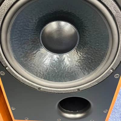 ATC SCM100 ASL Tower Active Speakers (Pair) – Excellent Condition – Crated image 4