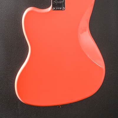 Squier Classic Vibe 60's Jazzmaster - Tahitian Coral image 4