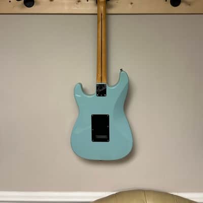 Fender American Standard Stratocaster with Rosewood Fretboard 1996 - 1997 - Sonic Blue image 5