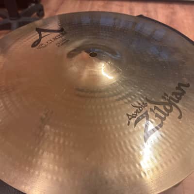 Zildjian 17" A Custom Crash Cymbal 1991 - Present - Brilliant image 2
