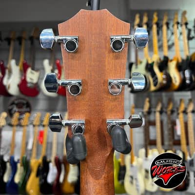Taylor   210 E Dreadnought 2022 image 9