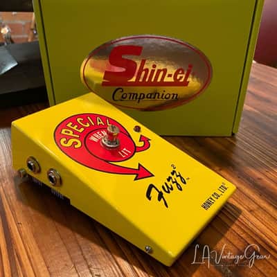 Shin-Ei Super Fuzz 2 - Fuzz Guitar Pedal in Mellow Yellow ! image 5