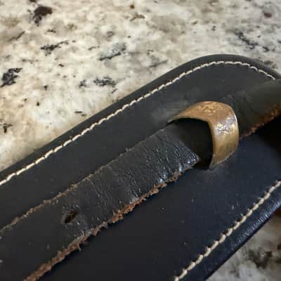 Vintage Leather Guitar Strap 60s? - Black image 4