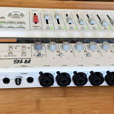 Zoom R16 USB Audio Interface Digital Multitrack Recorder Control Surface Excellent Condition Bild 6