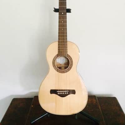 Ibanez AVN3; Mint Condition; Gig Bag; Free Shipping! image 1