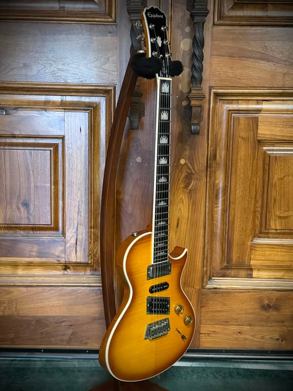 Epiphone Nighthawk Custom Reissue 2011 - Honeyburst - 7lbs | Reverb