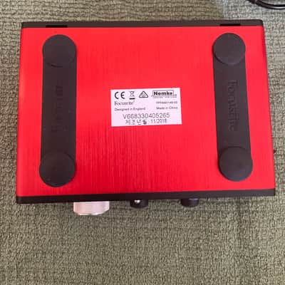 Focusrite Scarlett Solo 2nd Gen USB Audio Interface 2016 - 2018 - Red / Black image 3