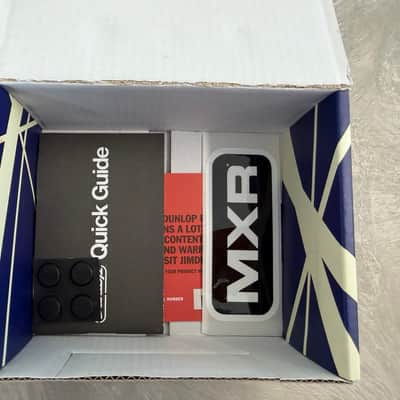 MXR EVH30 5150 Chorus 2018 - Present - Blue/Cream image 12