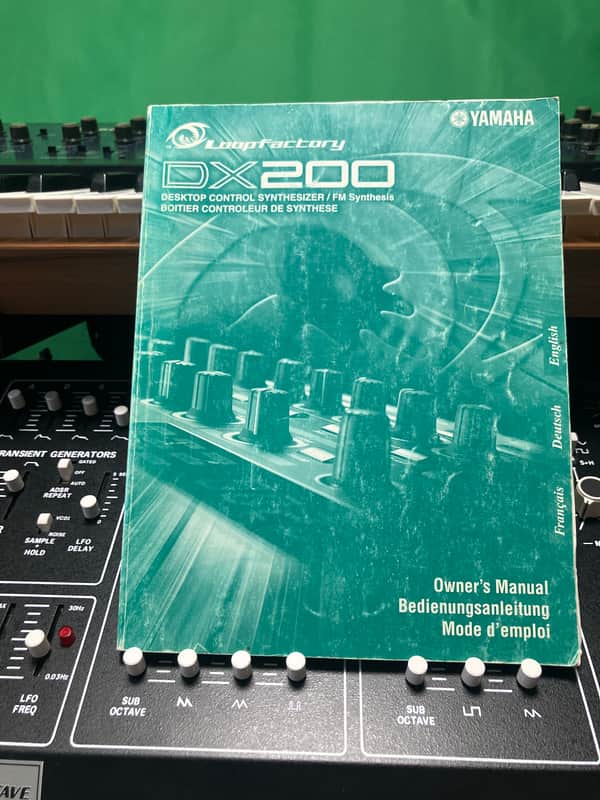 Yamaha DX200 Owners manual image 1
