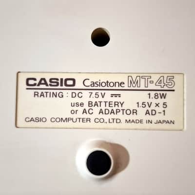Casio MT-45 Casiotone 49-Key Synthesizer 1980s - White image 6