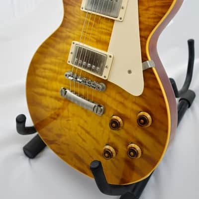 2001 Gibson Les Paul 1958 Reissue (R8) Custom Historic Quilted butterscotch burst image 4